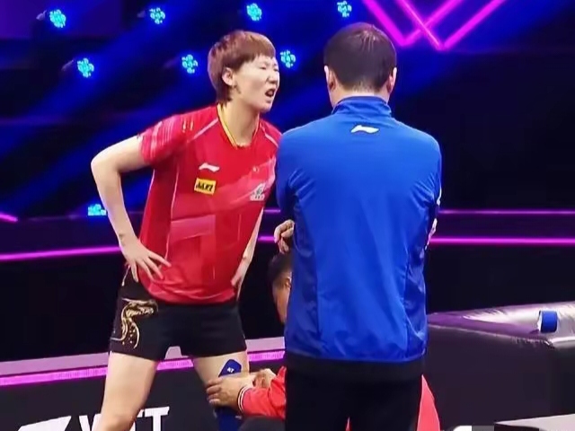 亚洲杯明星选手受伤退赛，引发热议的简单介绍