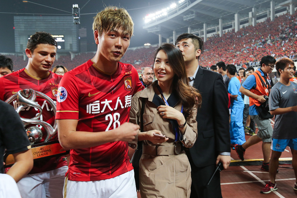 韩国队翻盘印度队，黄鸭组合带队取胜