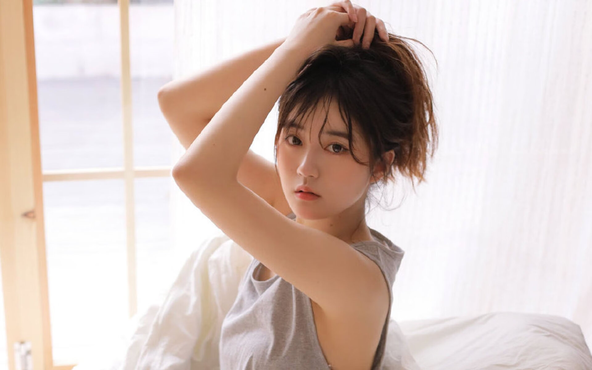 当绿衫军遇上东方巨龙，东契奇在跨大陆对决中书写巨星定义