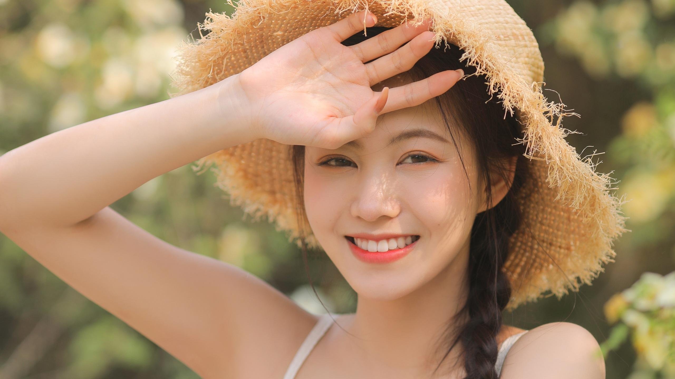 F1新赛季揭幕战焦点，南非车手鏖战毕尔巴鄂车队，激情启航