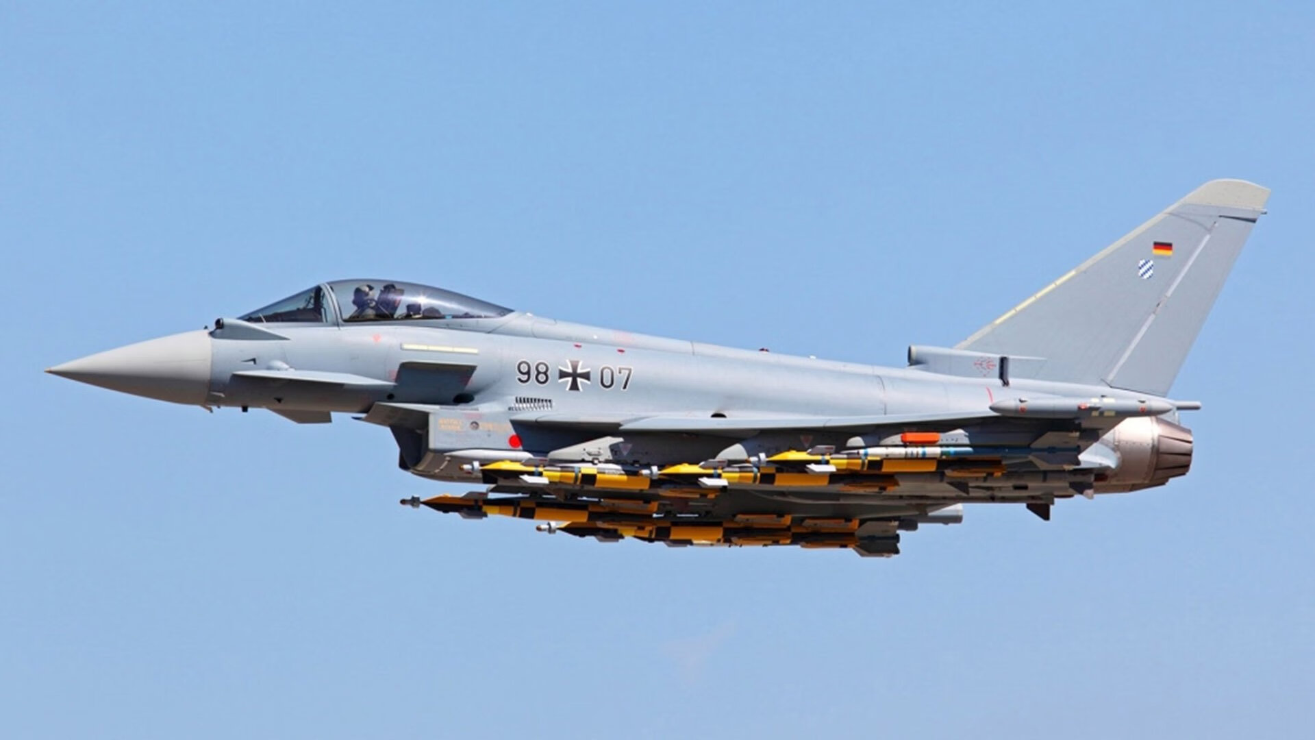 厄德高，连接两种足球文明的桥